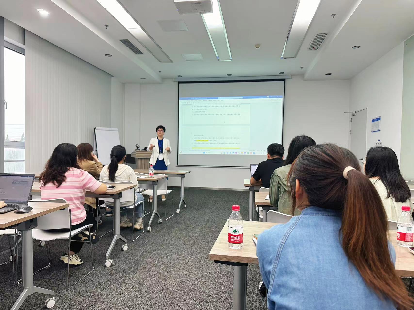 我所高级合伙人廉蕊铭律师应邀为克朗斯机械（太仓）有限公司开展专题讲座